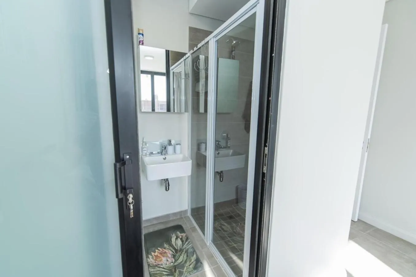Bella Protea - 2 Bedroom Port Elizabeth 0*,  South Africa